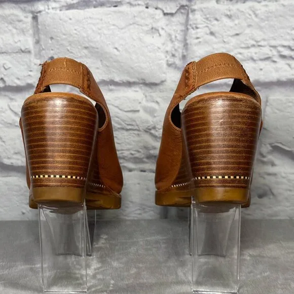 Sorel After Hours Tan Leather Slingback Wedges - Picture 4 of 6